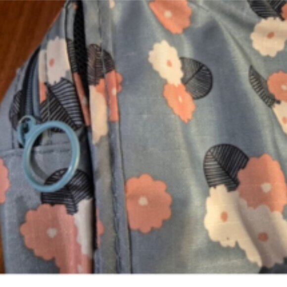 Travel Cosmetic Bag Hanging Fold Over Makeup Bag - Picture 6 of 8